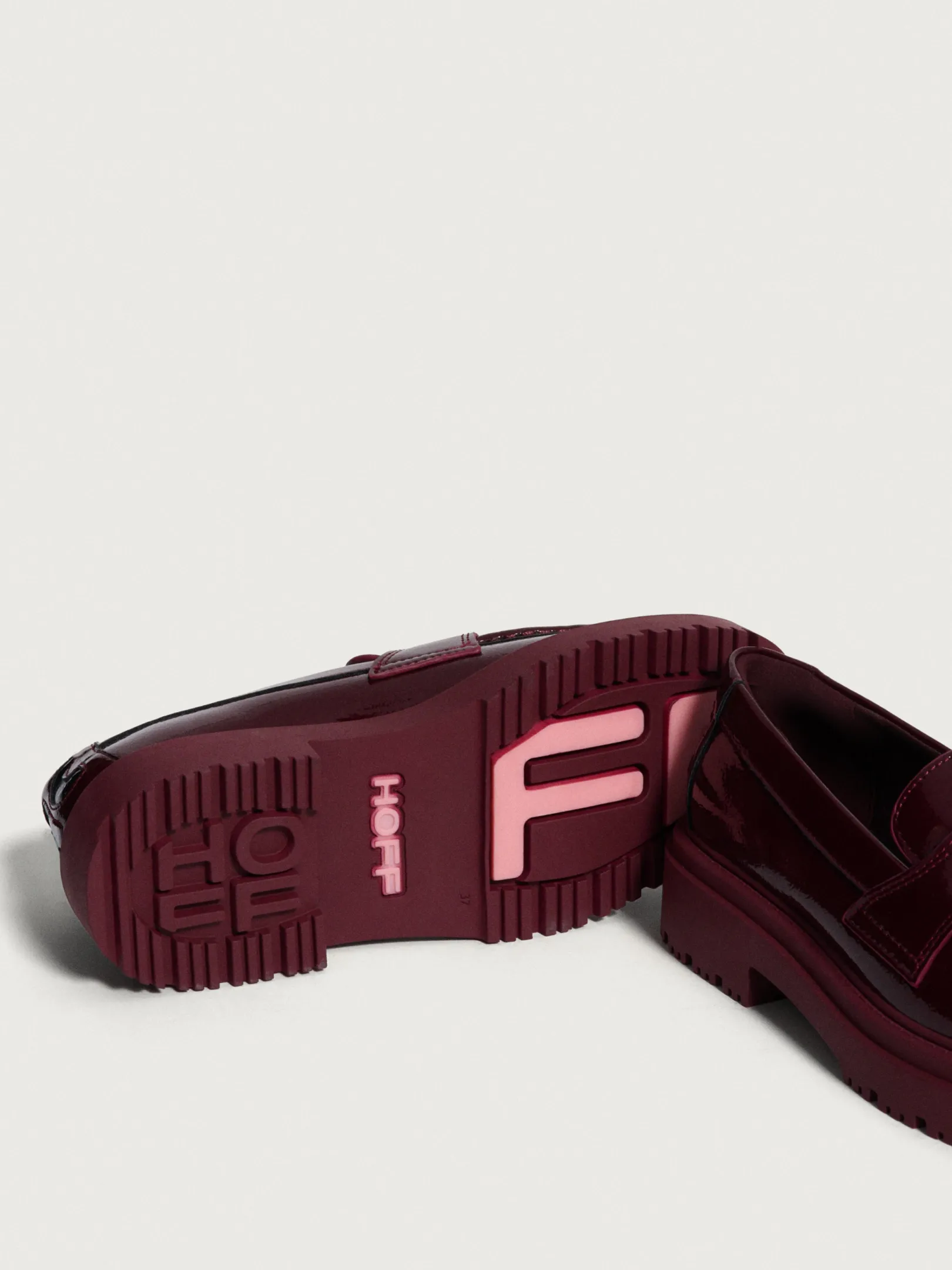 mocassin_school_vin_3.webp MOCASSIN SCHOOL VIN*HOFF Outlet